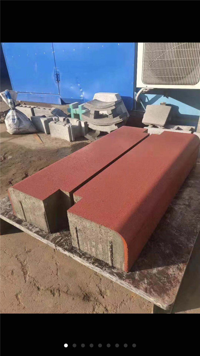 ��ʯ��·��ʯ